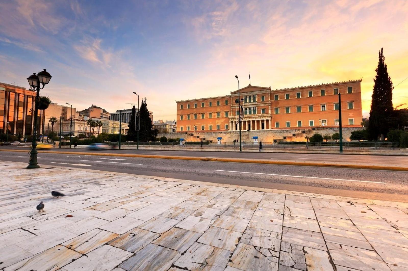 Walk To Syntagma,From A Prime-Location, Luxury Apt Афіни Екстер'єр фото
